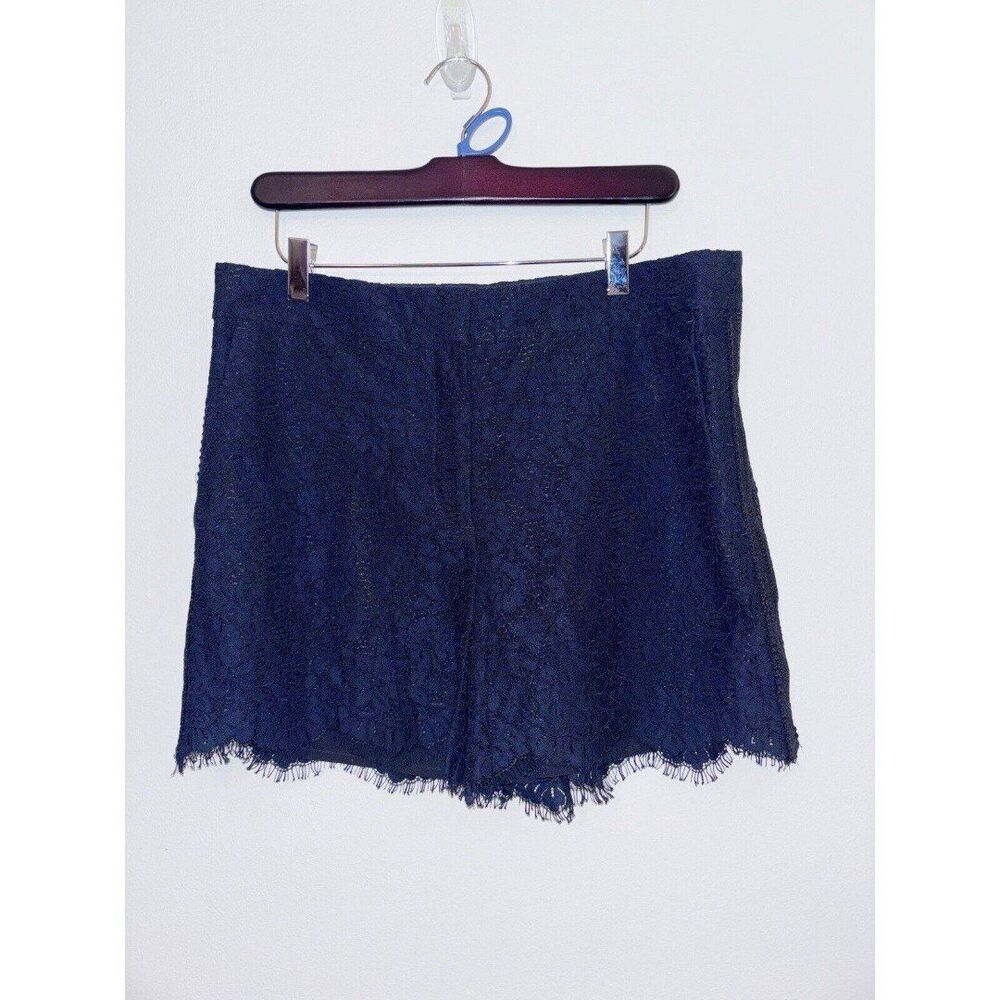 Ann Taylor Navy Blue Lacy Dress Shorts Size 10
